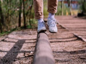 1.8m height in feet